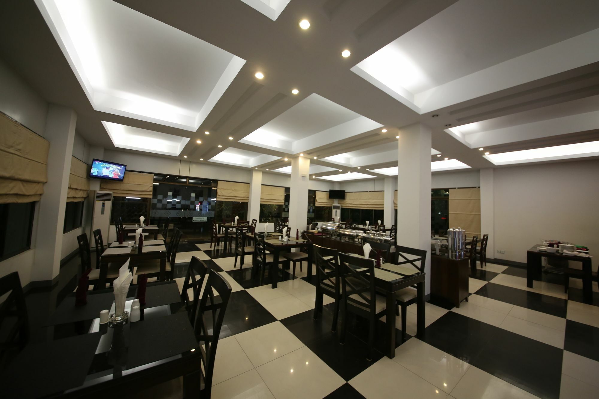 Hotel 72 Yangon Ngoại thất bức ảnh