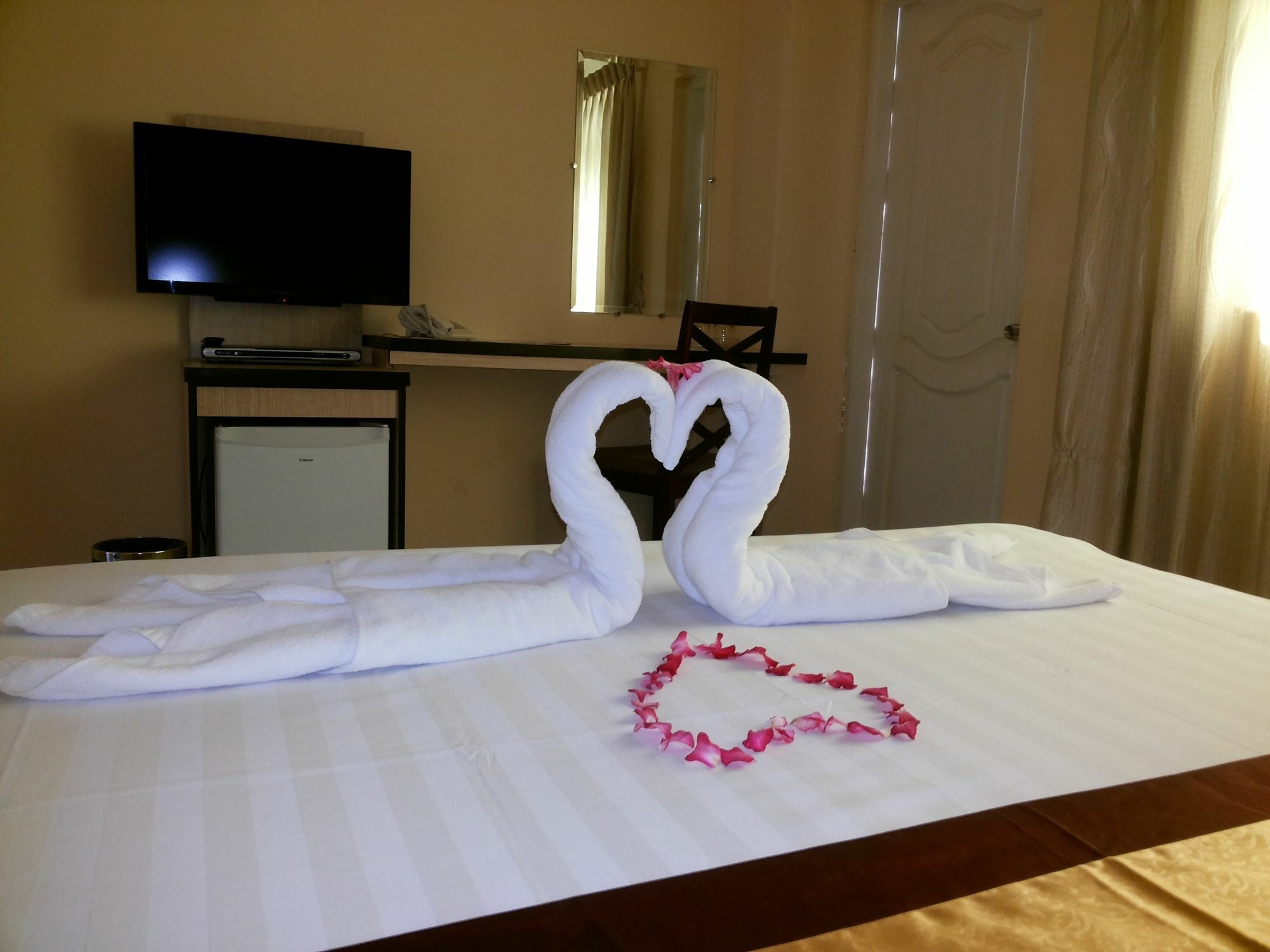 Hotel 72 Yangon Ngoại thất bức ảnh