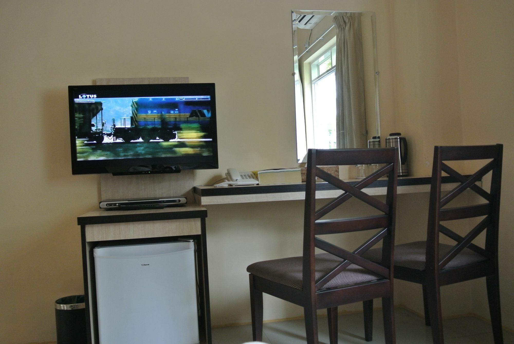 Hotel 72 Yangon Ngoại thất bức ảnh